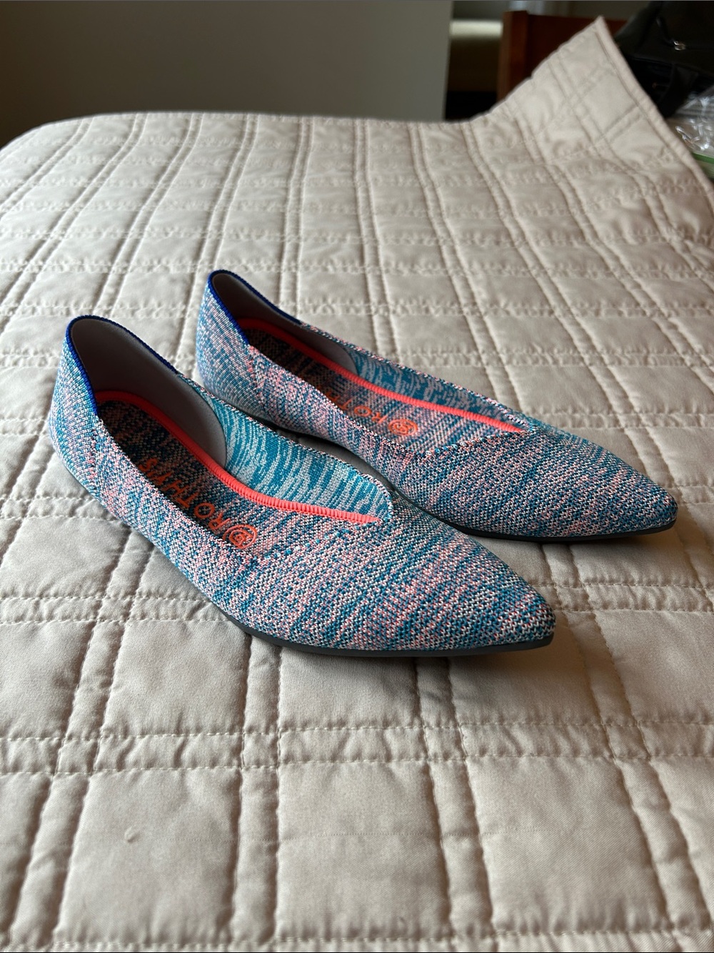 Rothy's Pointed Toe Knit Ballet Flats in Blue and Pink - Women's SZ 8.5